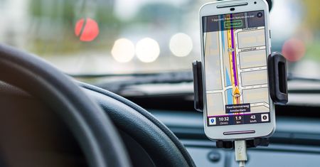 Nawigacja Waze otrzymuje nową funkcję. Brakuje jej w Mapach Google