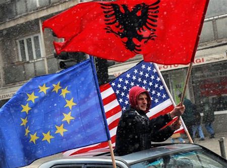 "Nie będzie ostrych reakcji na uznanie Kosowa"