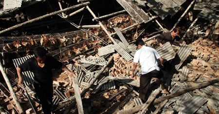 Kilka miast zmiecionych po trzęsieniu ziemi w Chinach