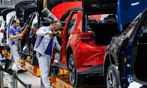 Niemieccy giganci zwalniają na potęgę. Koszty idą w miliardy euro