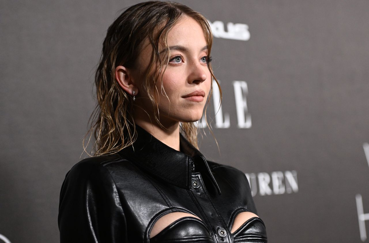 Zgarnie za to Złotą Malinę. Sydney Sweeney w pancerzu