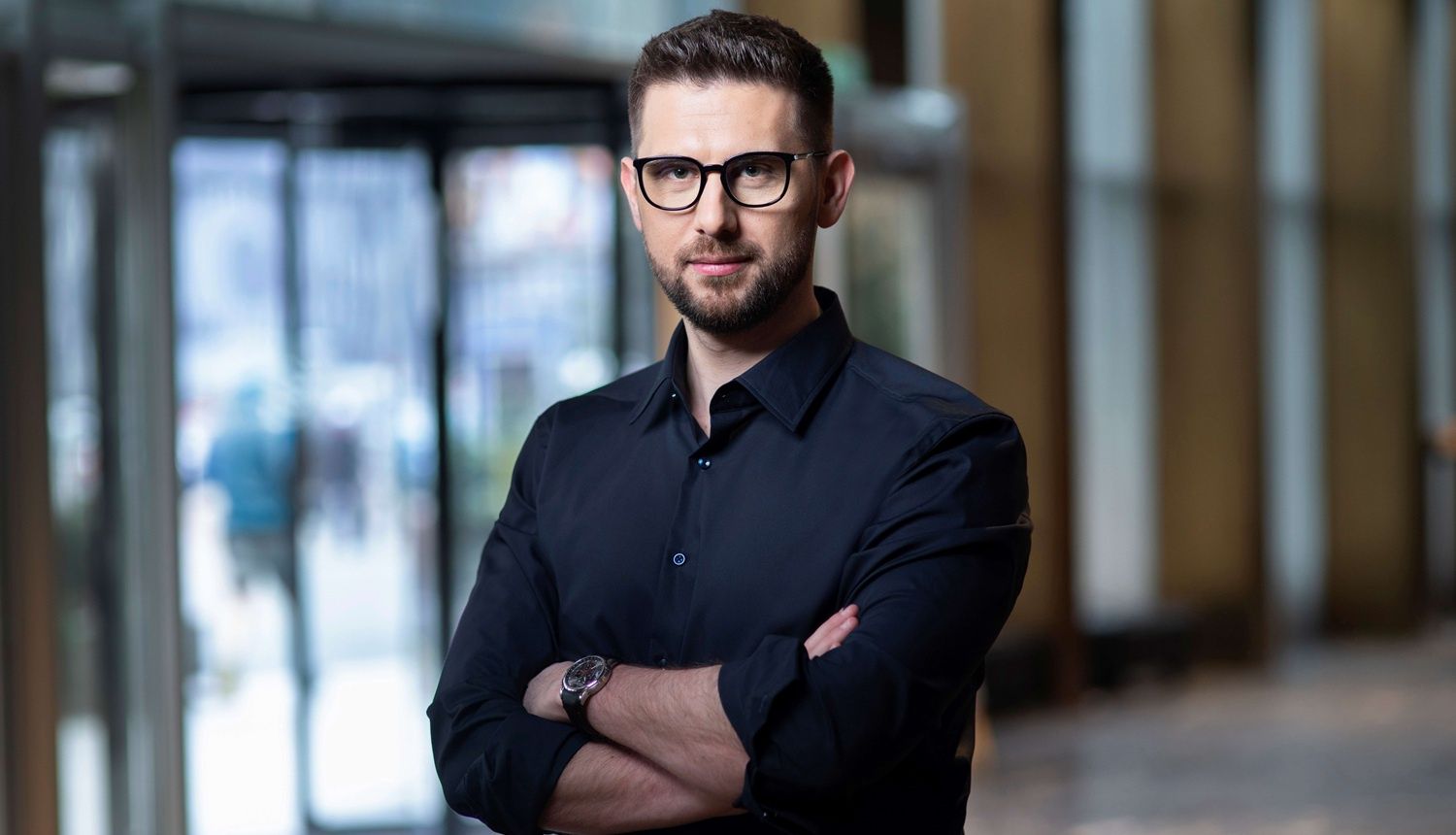 Piotr Żak na kolejne lata prezesem Grupy Polsat Plus