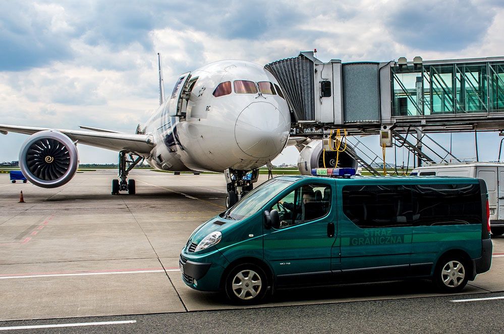 Skandaliczne zachowanie Polaków w samolocie lecącym do Egiptu