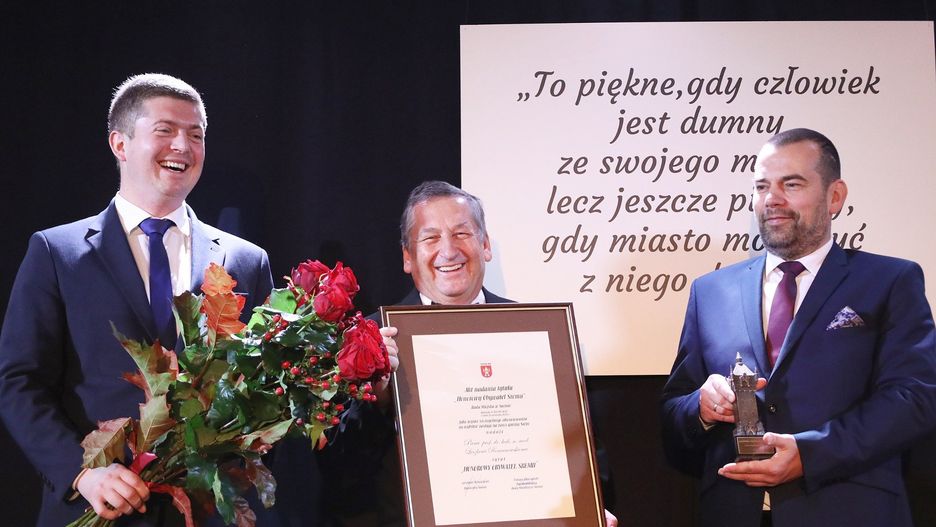 Prof. dr hab. Leszek Romanowski z tytułem Honorowego Obywatela Śremu