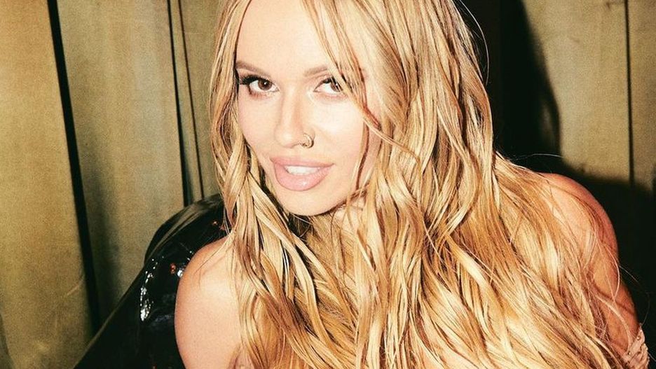 Dorota Rabczewska dziękuje fanom zmysłowymi zdjęciami