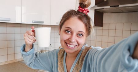 Nie zapomnij rano. Przez cały dzień będziesz działał na pełnych obrotach