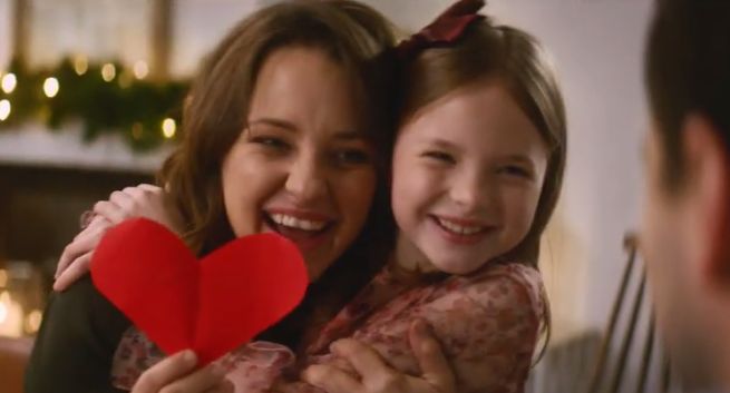 „Podaruj bliskim prawdziwe święta” w reklamach Lidla (wideo)