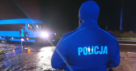 Zostawiła 3-letnią wnuczkę tylko na chwilę. Musiała wezwać policję