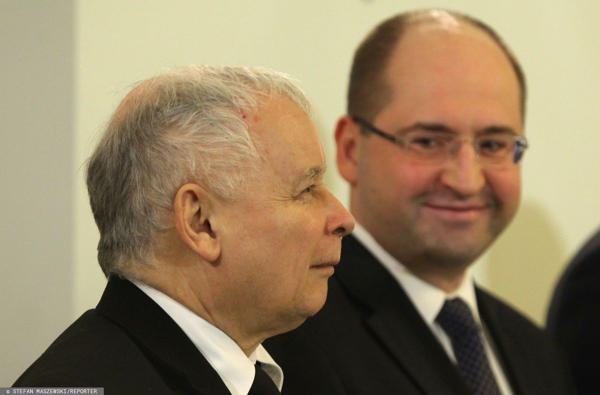 Jarosław Kaczyński i Adam Bielan. Zdjęcie z 8 grudnia 2017