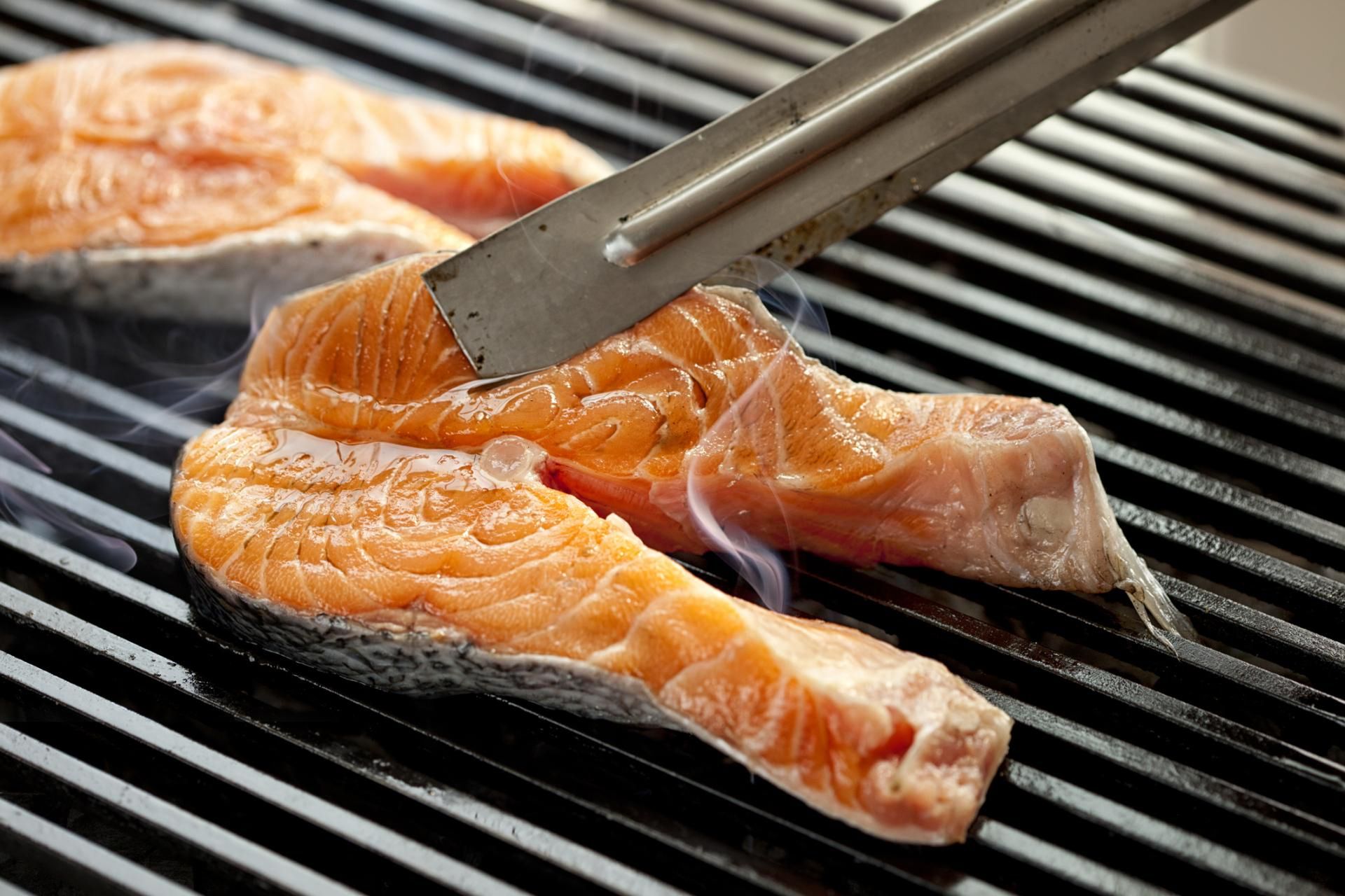 Do grillowania świetnie nadaje się łosoś