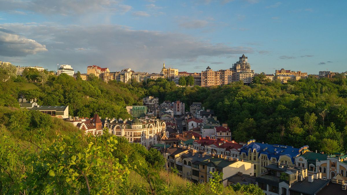 Mieszkańcy Kijowa wyraźnie odczuwali w weekend wstrząsy w swoich domach