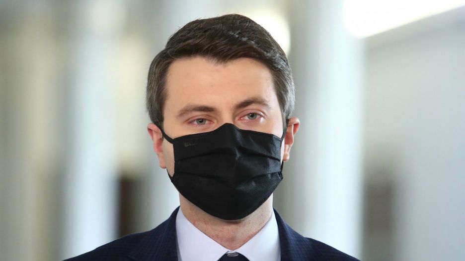 Nowe obostrzenia na Wielkanoc? Rzecznik rządu nie wyklucza