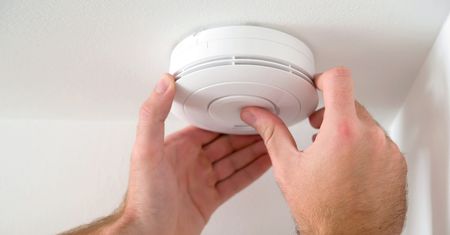 Wniosek trafił do MSWiA. Polacy będą musieli je instalować w domach?