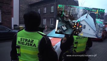 Puścili drona nad Katowicami. Posypały się mandaty