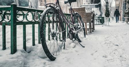 Śnieg sparaliżował Grecję. Szkoły odwołują lekcje