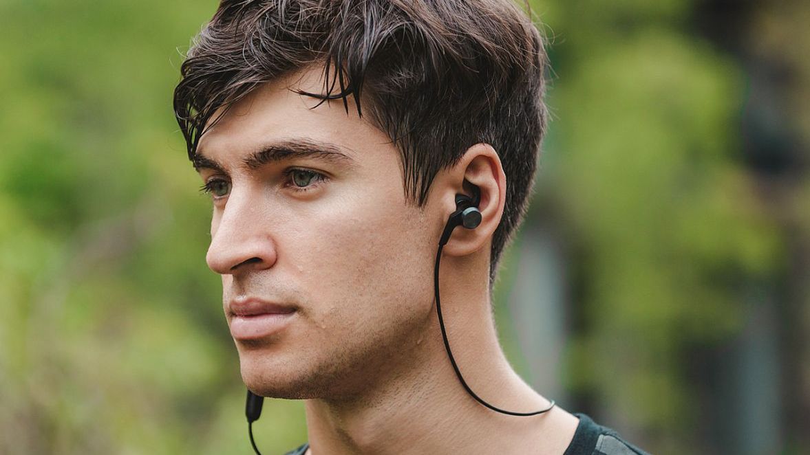 Tanio po Bluetooth, czyli najlepsze słuchawki bezprzewodowe do 200 zł 1