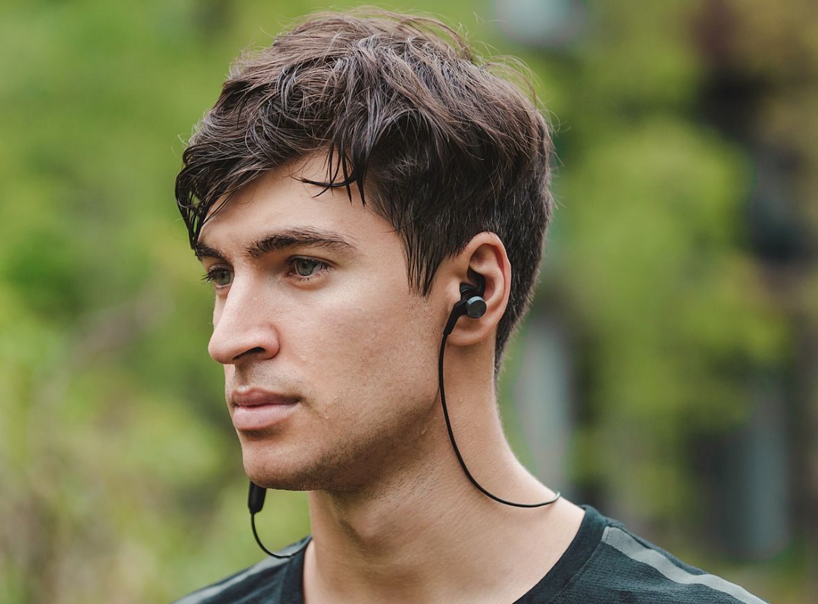 Tanio po Bluetooth, czyli najlepsze słuchawki bezprzewodowe do 200 zł