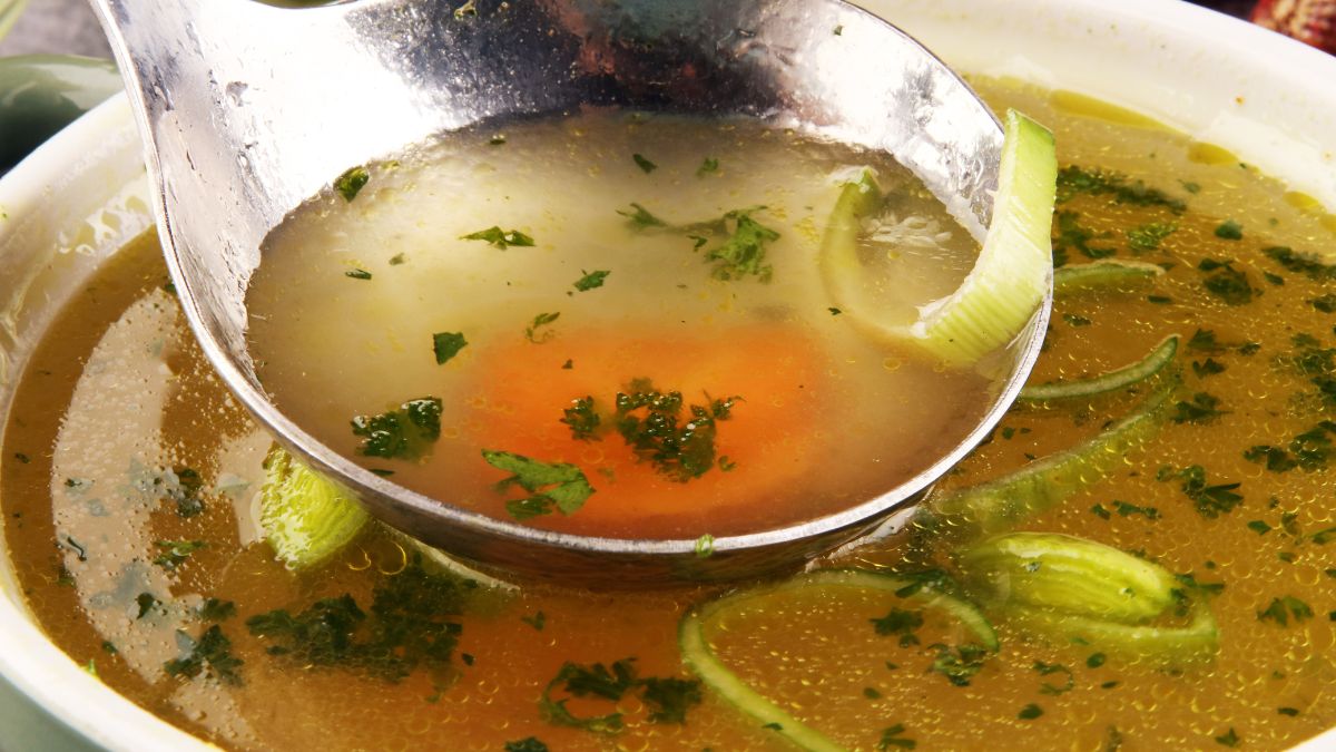 Klarowny rosół zrobisz w bardzo prosty sposób