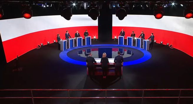 Większe zainteresowanie Trzaskowskim i Nawrockim. To zasługa debat telewizyjnych