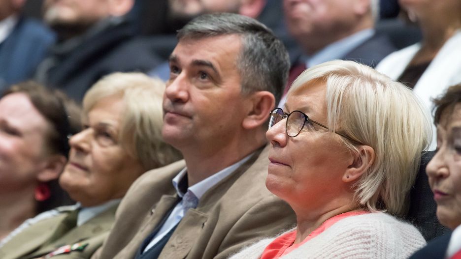 Andrzej Przyłębski i Julia Przyłębska mogą zaangażować się w politykę