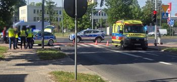 Nastoletnia rowerzystka w stanie zagrażającym życiu w szpitalu po potrąceniu na pasach!