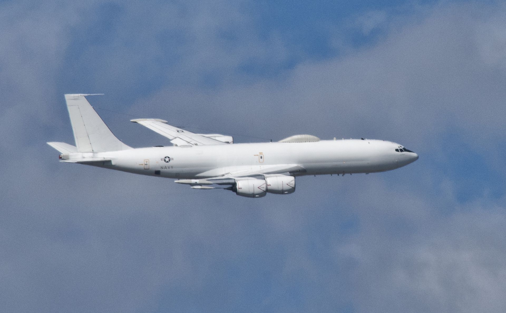 Boeing E-6B Mercury "samolot zagłady" przeleciał nad USA