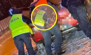 Paraliż na S7. Tak zachowali się policjanci. Jest nagranie