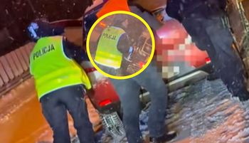 Paraliż na S7. Tak zachowali się policjanci. Jest nagranie