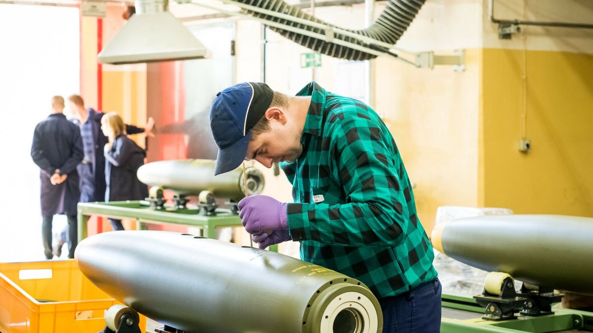 Nitro-Chem produkuje też bomby dla F-16