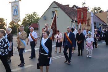 Osieczna: Odpust w sanktuarium zgromadził wielu pielgrzymów z Leszna i okolic
