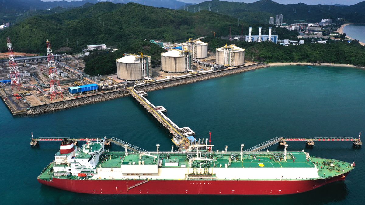SHENZHEN, CHINA - MAY 17: An aerial view of LNG tanker 'AL THUMAMA' being berthed at a LNG terminal operated by China National Offshore Oil Company (CNOOC) on May 17, 2023 in Shenzhen, Guangdong Province of China. (Photo by Li Jianqiang/VCG via Getty Images)