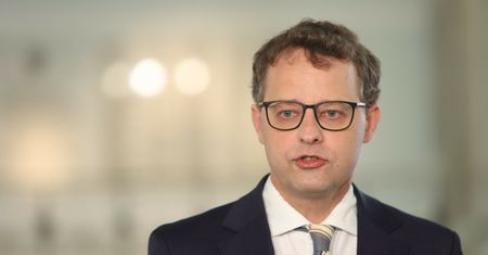 PiS zgłosił Romanowskiego. Hołownia nie udzielił mu pełnomocnictwa