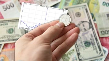 Dolar drożeje na potęgę. Pionowa linia w górę