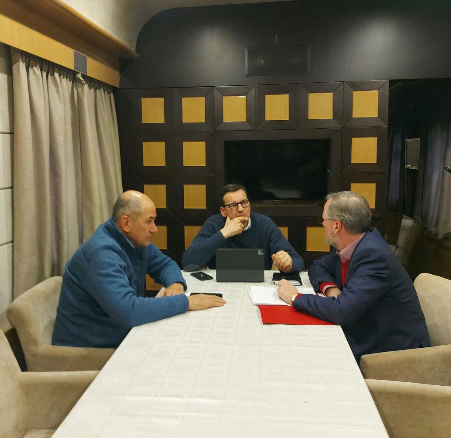 Marzec 2022. Wizyta premiera RP Mateusza Morawieckiego, premiera Czech Petra Fiali oraz premiera Słowenii Janeza Janszy w Kijowie