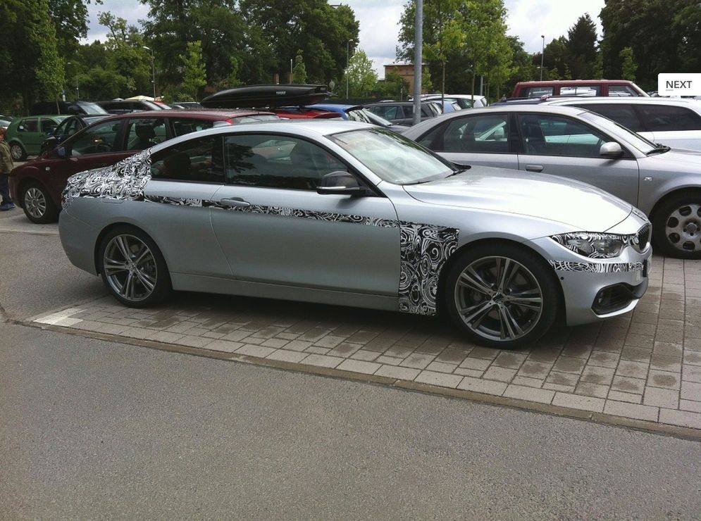 BMW serii 4 Coupé przyłapane ze szczątkowym kamuflażem