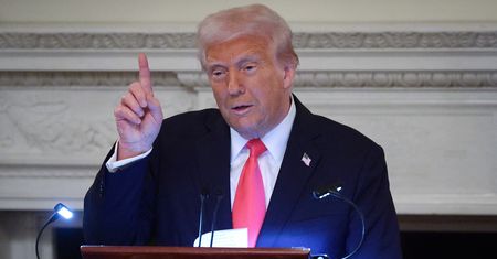 Decyzja Donalda Trumpa zagrożeniem dla polskiej gospodarki. Będzie drożej