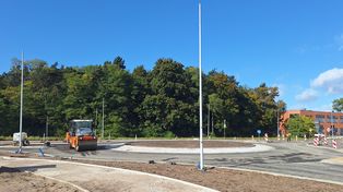 Toruń: Rondo w północnej części miasta prawie gotowe. Wracają na nie autobusy