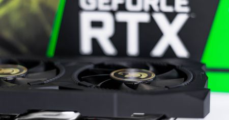 Nvidia na wojnie z youtuberami. Manipulacja testami czy troska o interesy?