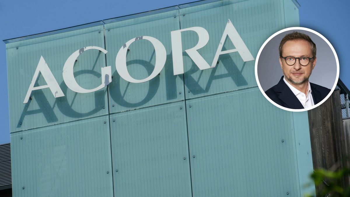 Prezes zarządu Grupy Agora Bartosz Hojka. Grupa z roszczeniami