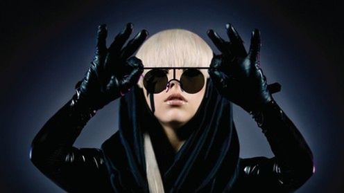 Mission Impossible: Lady GaGa ma uratować Polaroida! 1