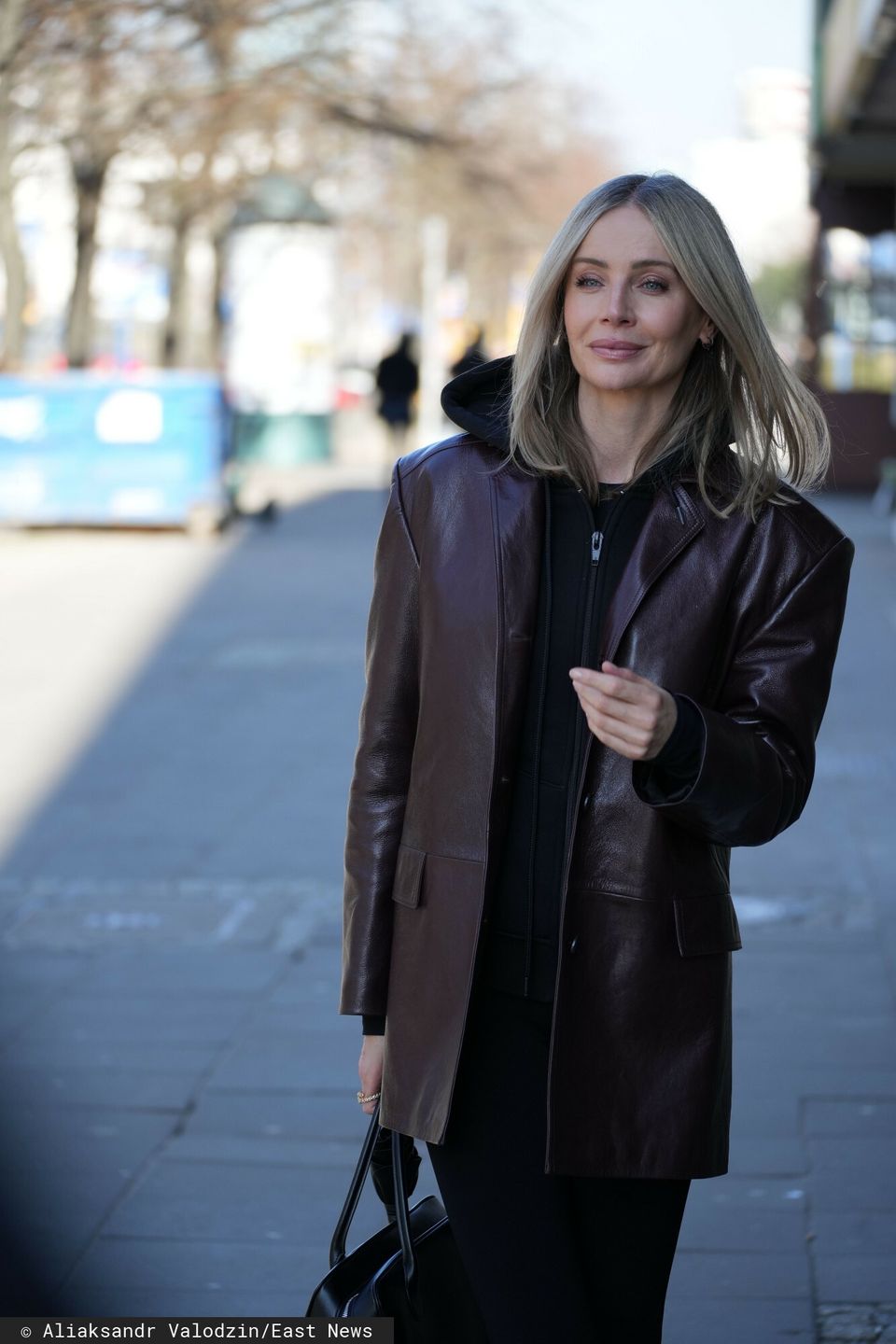 Agnieszka Woźniak-Starak i Jan Pirowski przed studiem "Dzień Dobry TVN"