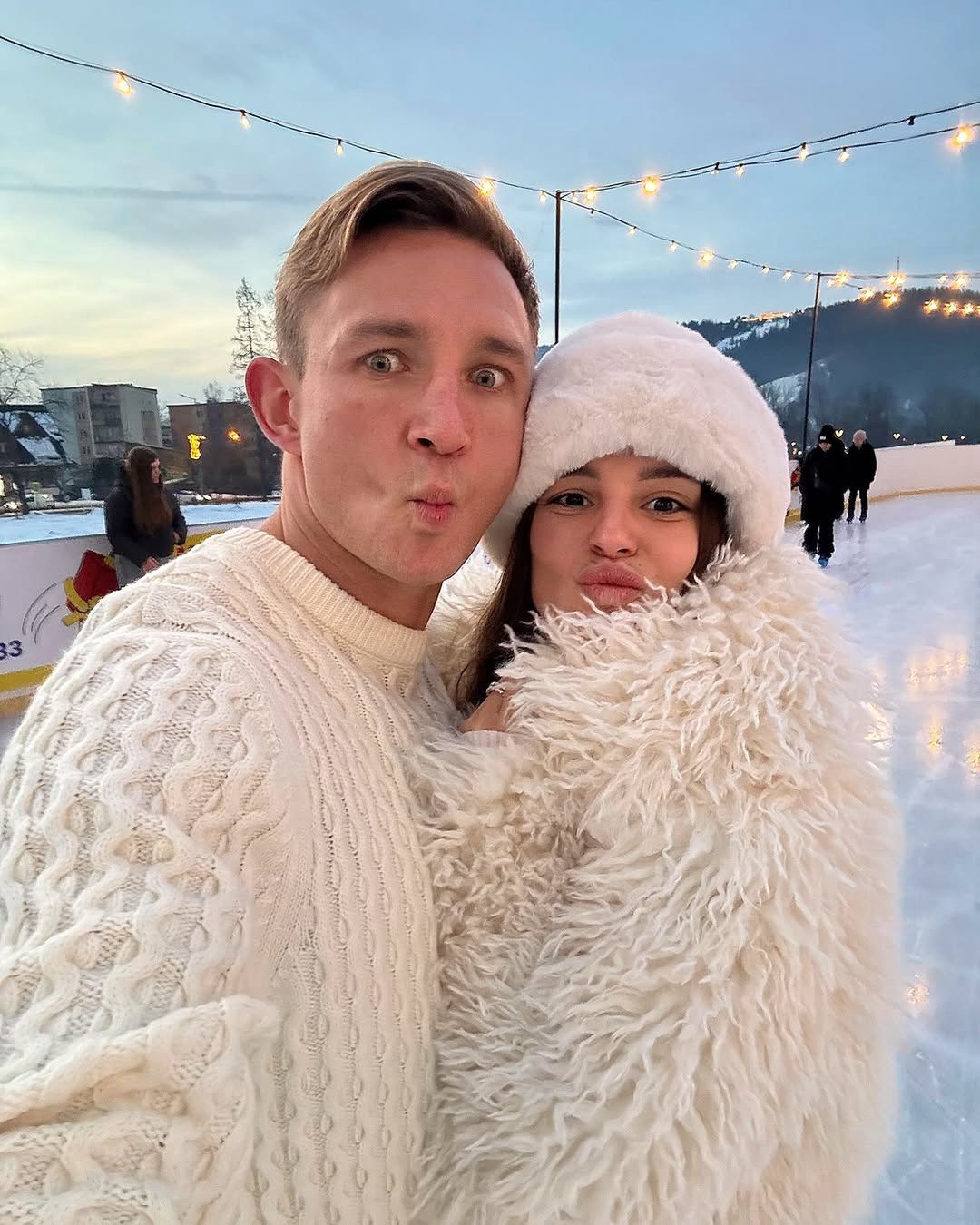 Jakub i Paulina Rzeźniczakowie