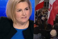 "Widzowie murem za TVP". Tak "Wiadomości" pokazały demonstrację w obronie publicznych mediów. Co na to TVN?