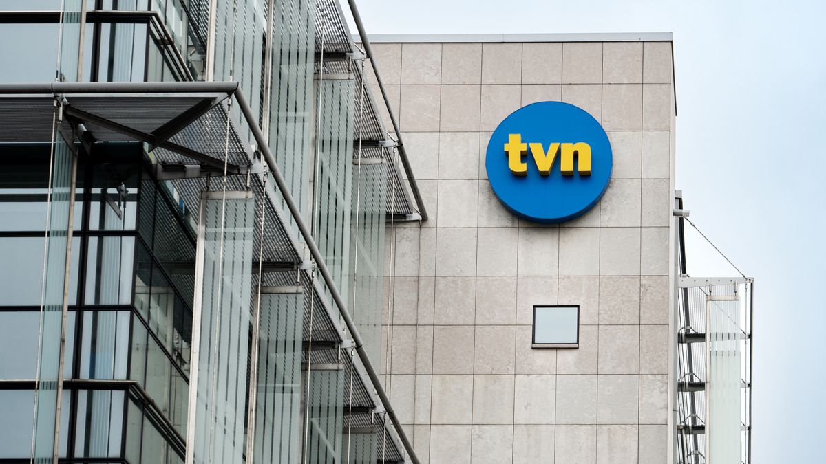tvn, station, logo, logotype, sign, signage, signboard, headquarters, building, wiertnicza, street, warsaw, poland, polish, media, company, television, tv, channel, channels, broadcast, broadcaster, broadcasting, warner, bros, bros., discovery, group, brand, brothers, commercial, corporation, emblem, entertainment, fakty, info, information, network, news, office, operator, platform, press, program, report, reportage, satellite, studio, symbol
