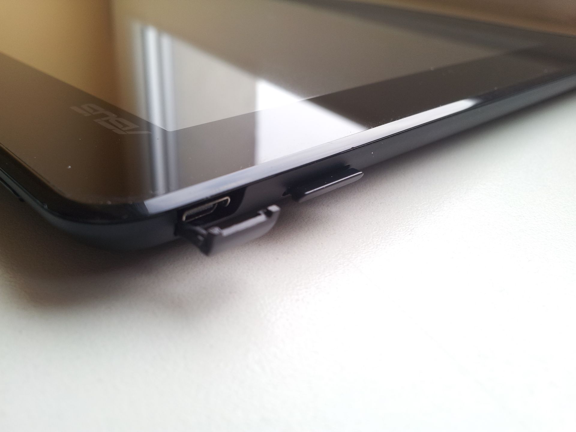 Asus VivoTab Smart - tani, ale czy dobry? [test] 2