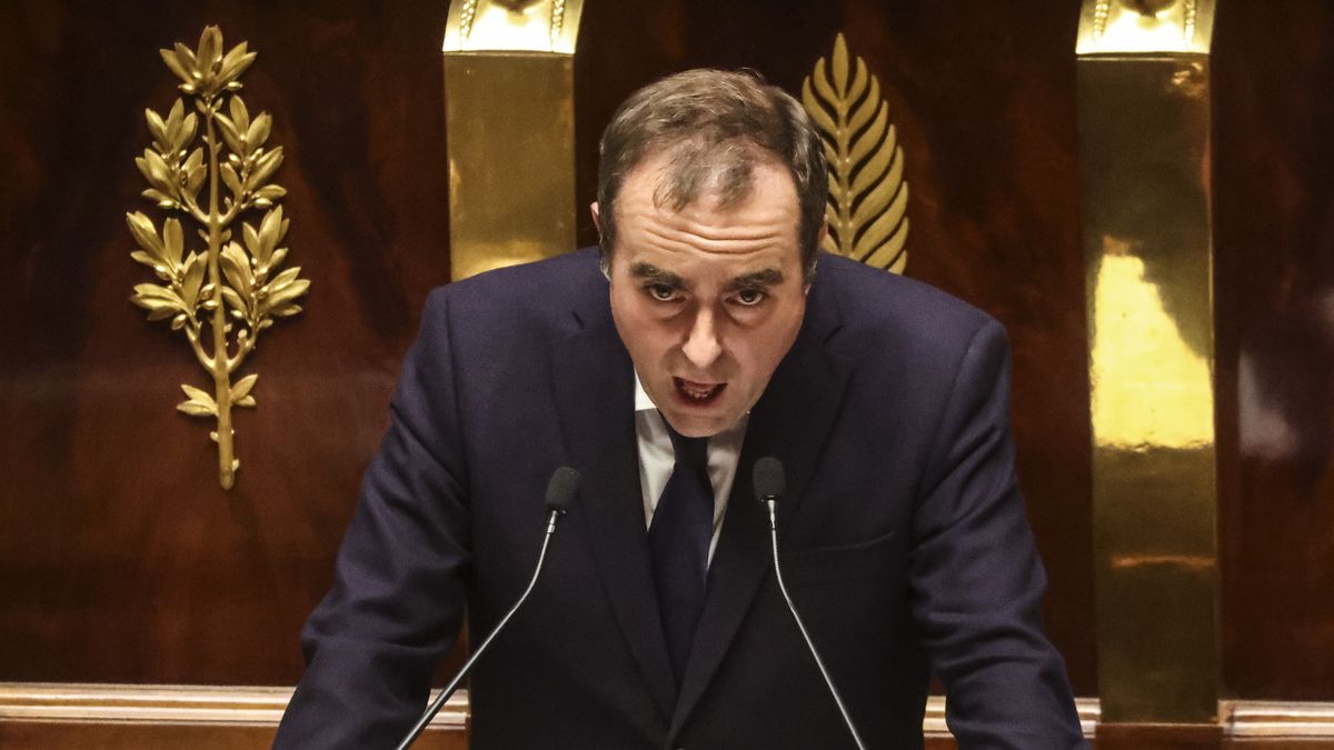 epaselect epa12453115 French Prime Minister Sebastien Lecornu delivers a general policy statement at the National Assembly in Paris, France, 14 October 2025. Lecornu announced his new government on 12 October, one week after his first resignation. The National Rally (RN) and La France Insoumise (LFI) announced motions of censure against this new government on 13 October. EPA/Teresa Suarez Dostawca: PAP/EPA.
