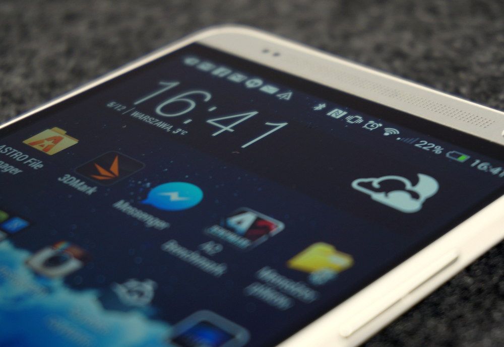 Rewelacyjny smartfon do multimediów, ale bez szans na sukces 6