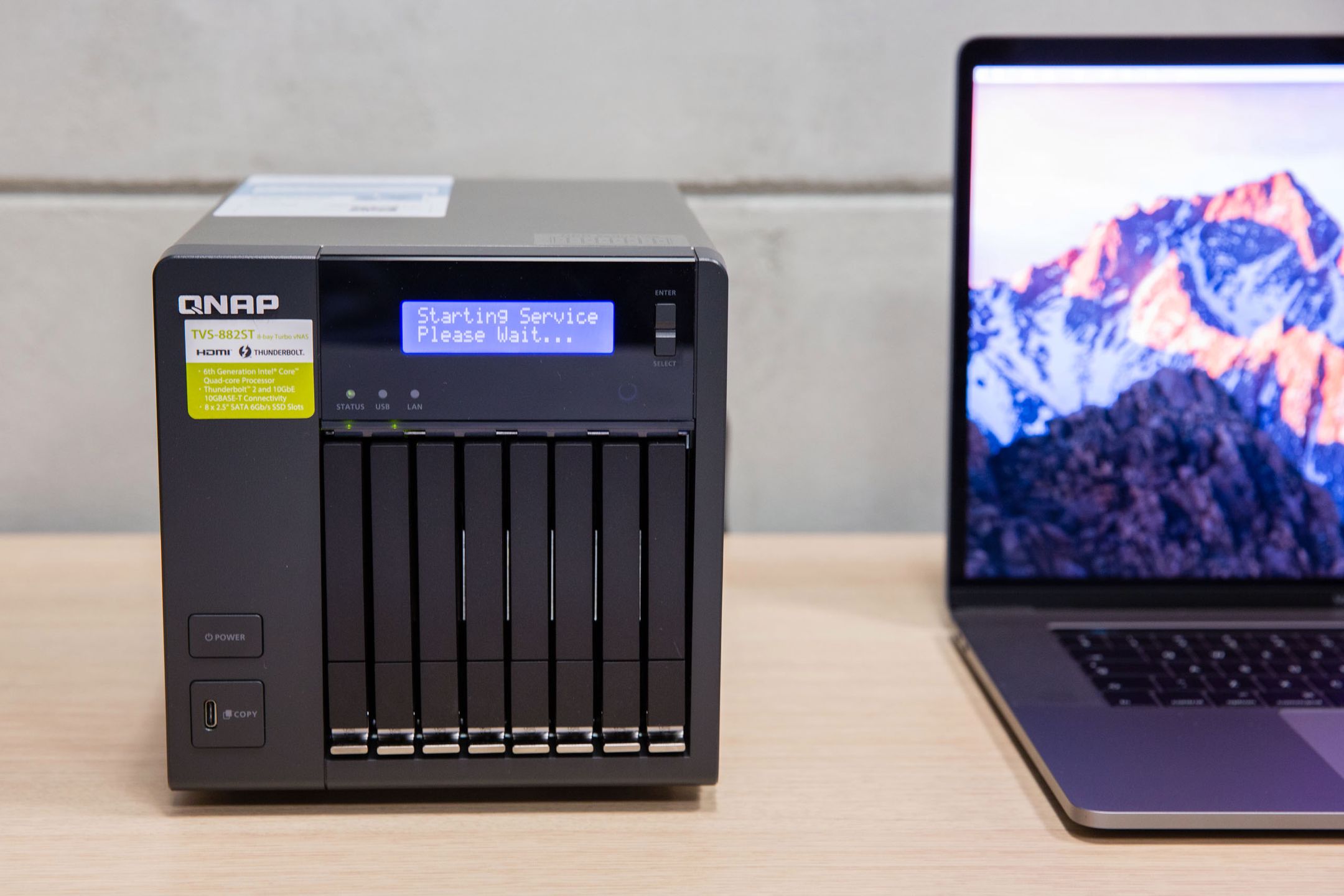 QNAP TVS-882ST - test profesjonalnego, wydajnego urządzenia NAS dla fotografów i filmowców 5