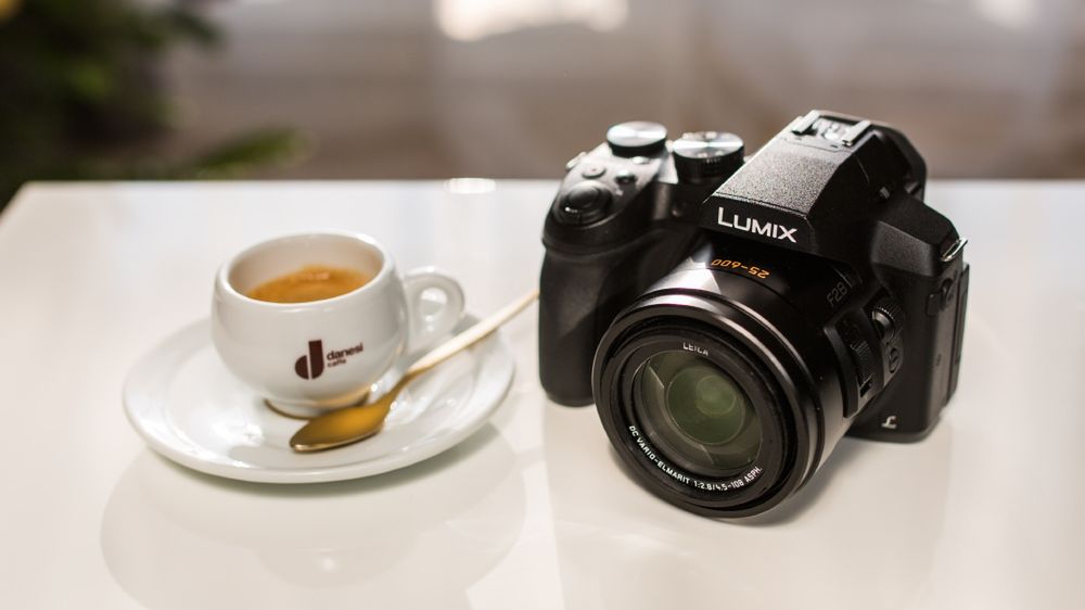 Panasonic Lumix FZ300 - test aparatu z ogniskową 600 mm, światłem f/2.8 i filmami 4K 1