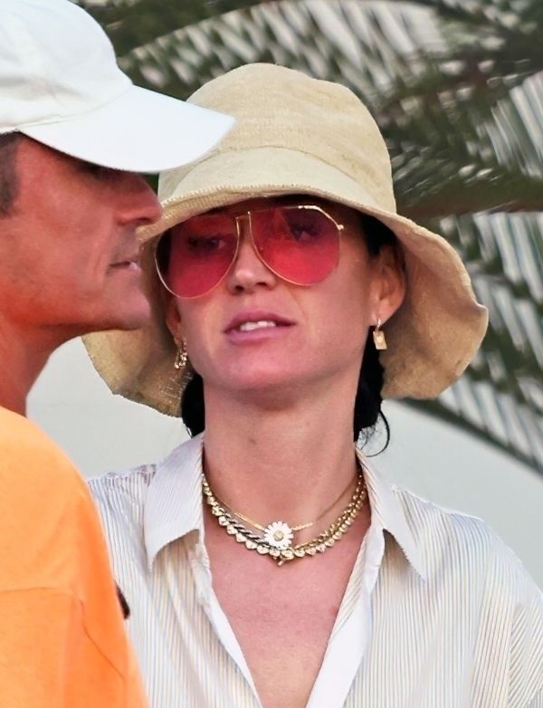 Katy Perry i Orlando Bloom wracają z plaży